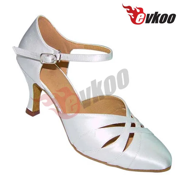 16最新デザインベリーモダン女性用ミディアムヒールスペインダンスシューズメーカー価格 Buy 最新デザイン腹靴 スペインダンスシューズ トップの品質ブランドの靴のための女の子 Product On Alibaba Com