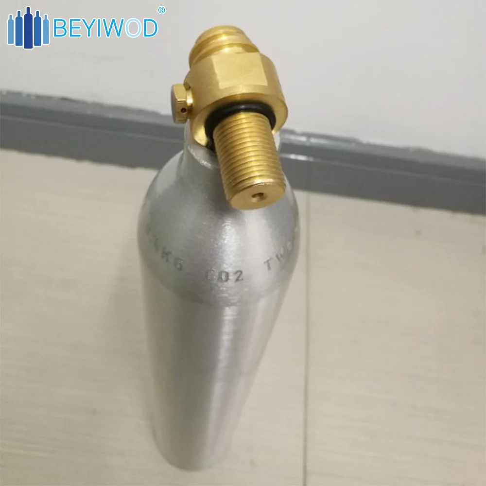 Refillable 0.6l Co2 Cylinder Aluminum Soda Cylinder Food Grade Co2 Gas