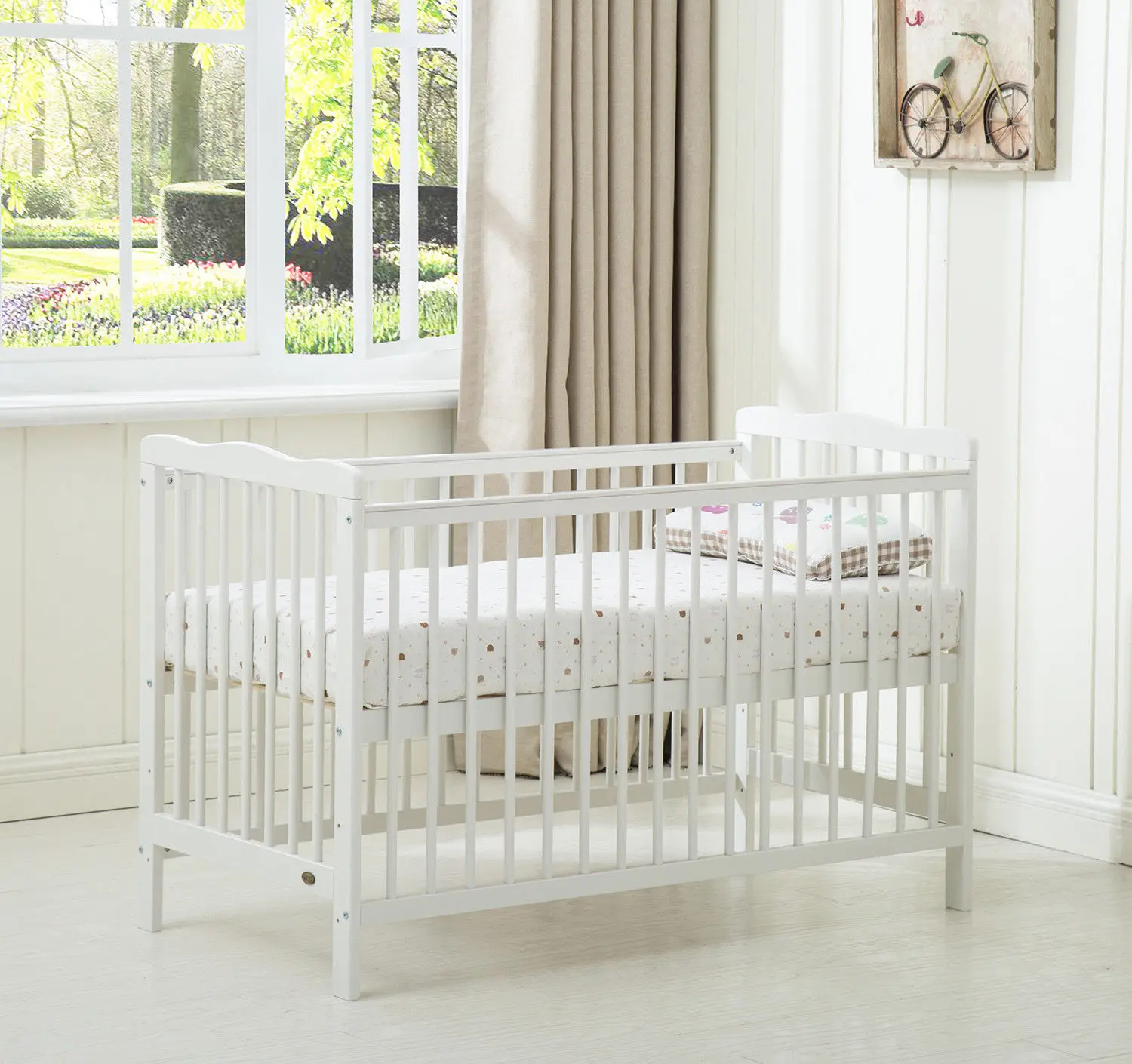 White Cheap Wood Baby Cot With Bedding 