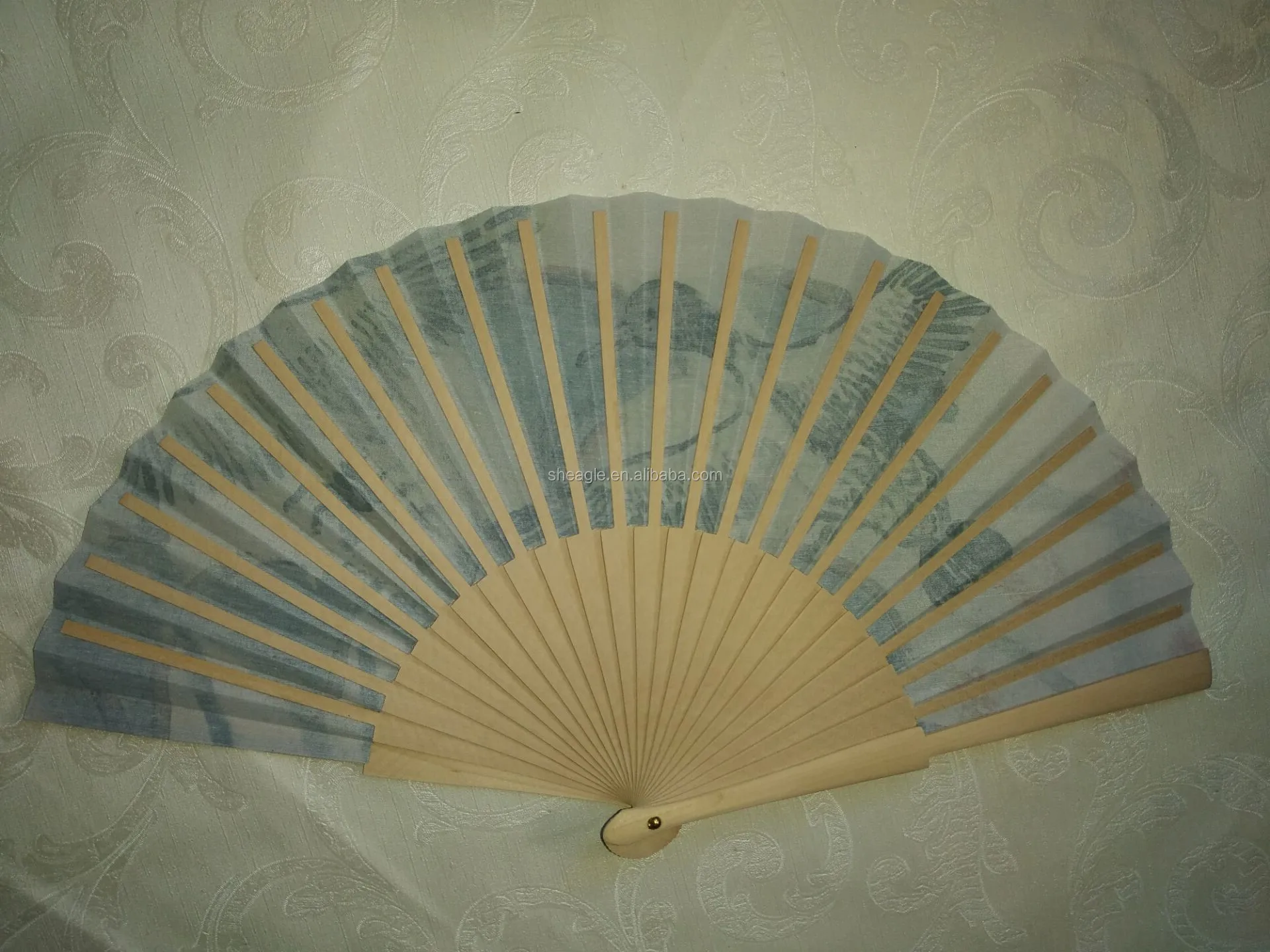 wood fan (2).jpg