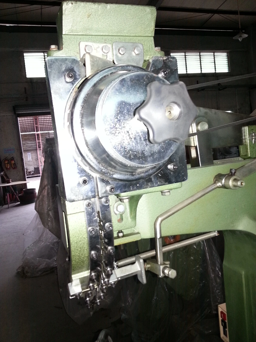 Cd Ice Skate H Type Auto Feed Riveting Machine For Skateboard Shoes