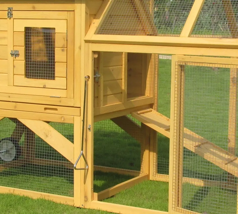 大型移动木制鸽子鸡舍设计与轮子