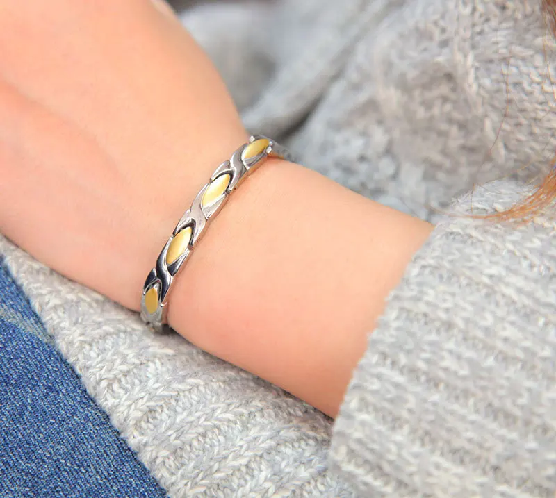 Magnet Stainless Steel Charm Braclet