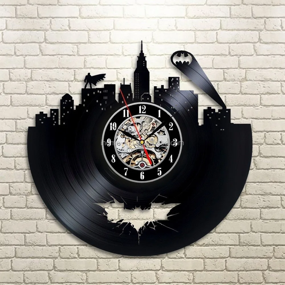 Настенные с логотипом. Часы настенные. Крутые настенные часы. Часы настенные Batman. Часы логотип.