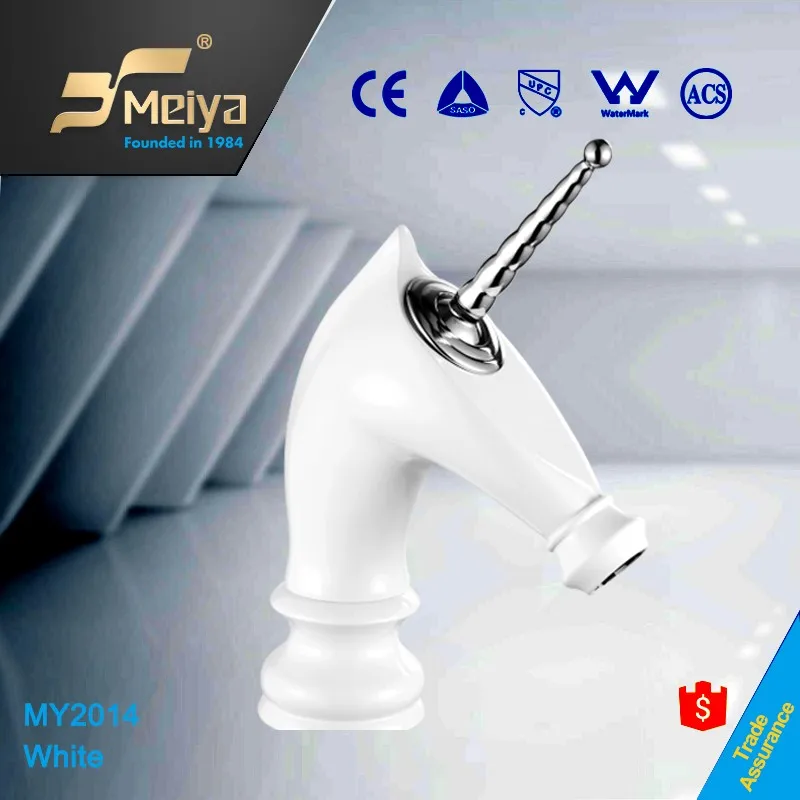 Cromado Cuarto De Baño Baño Grifos De Latón Antiguo En Forma De Caballo