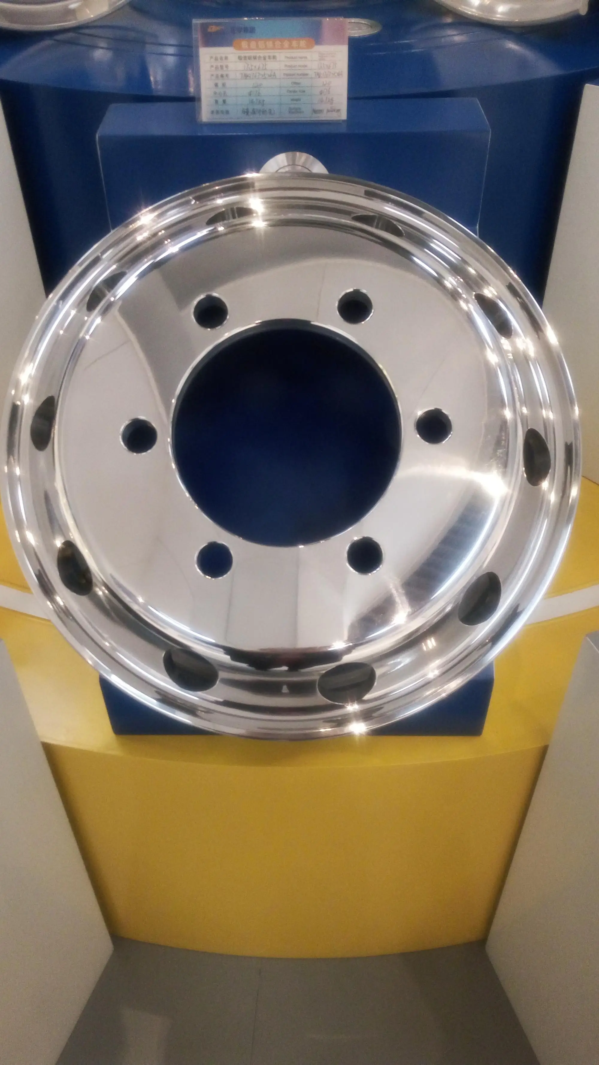 Aluminium Alloy Wheel 17.5*6.75 For Semi Truck Buy