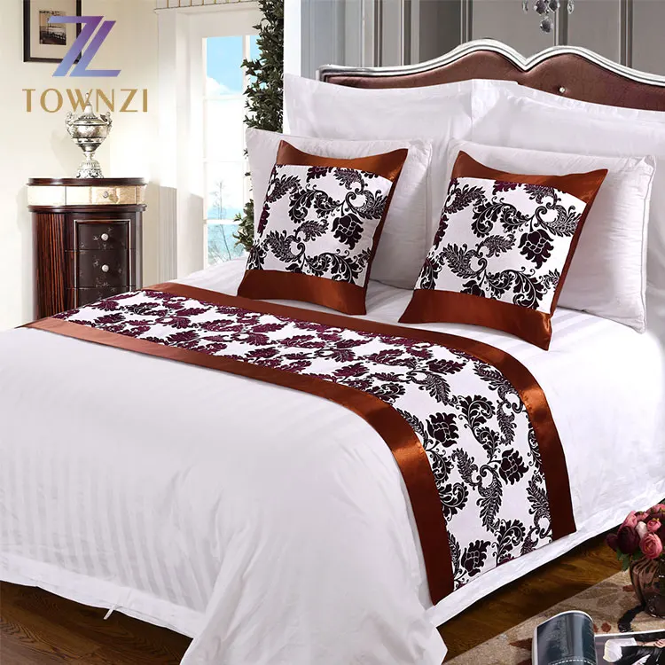 Wholesale Decorative Jacquard Queen Size Bed Runner Hotel King 100 Polyester Cushion Cover Bed Runners Hot Sale Buy 100 Polyester Cushion Cover Bed Runners Hot Sale Queen Size Bed Runner Hotel King