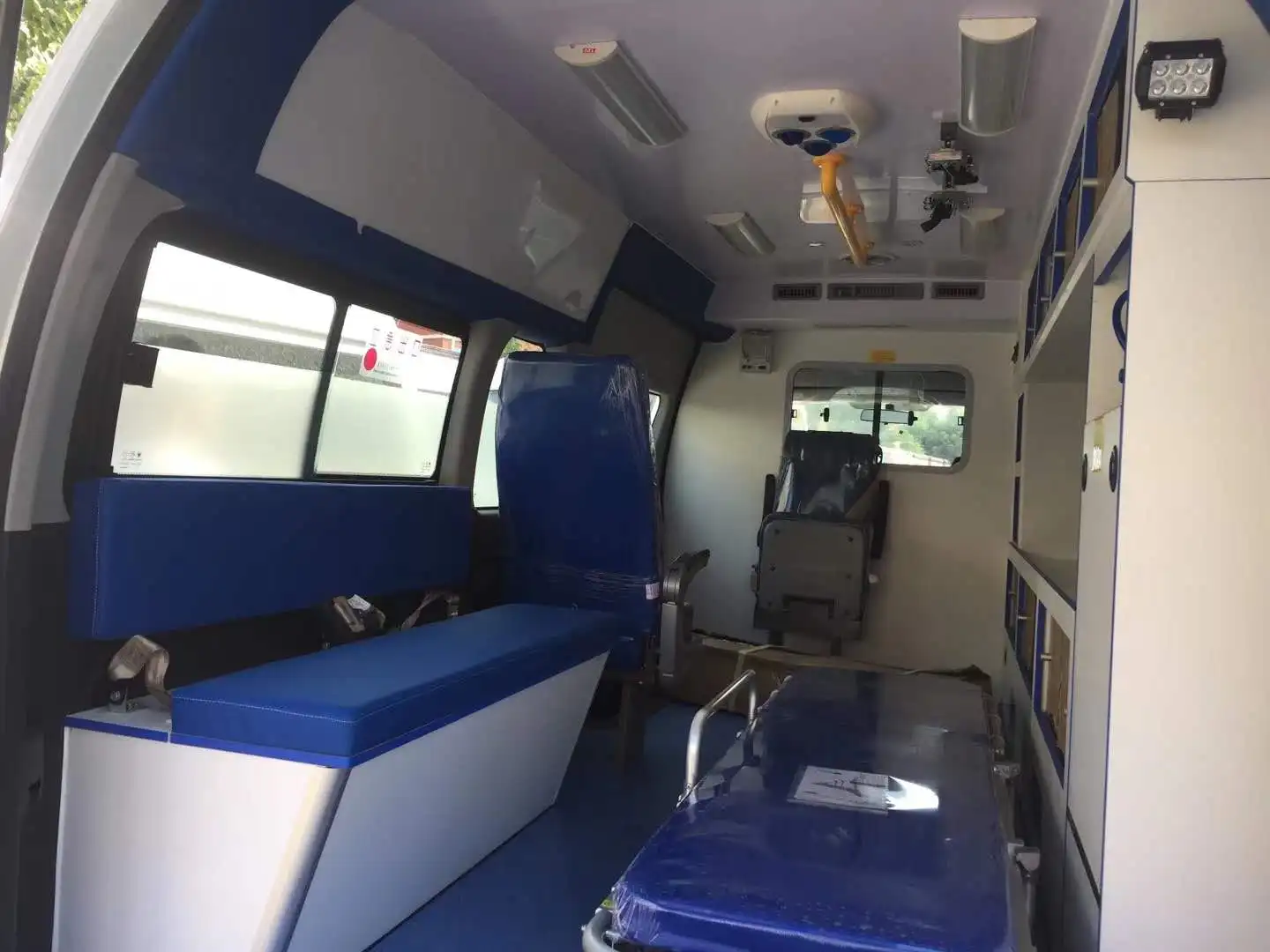 ambulance (2).jpg