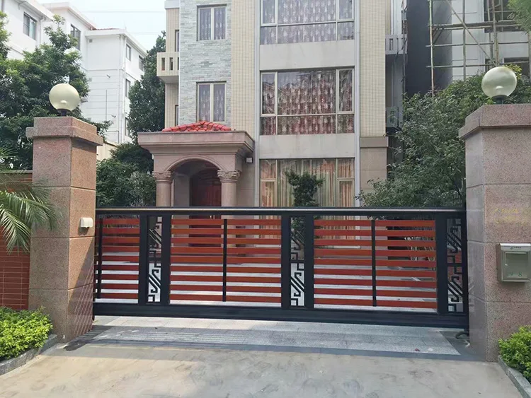 Modern Indian House Compound Boundary Wall Simple Metal