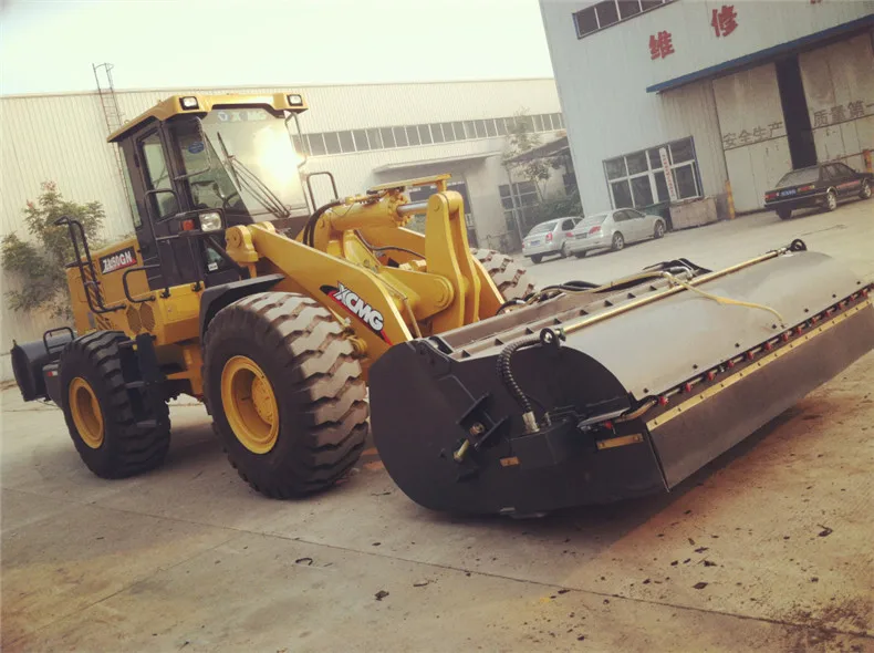pick up broom-16.jpg
