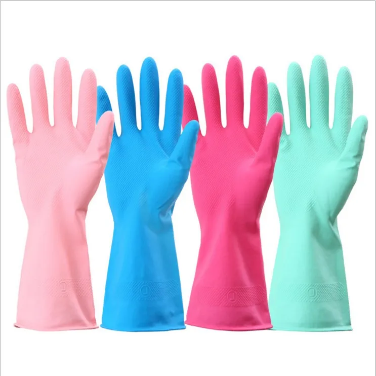 purple cleaning gloves