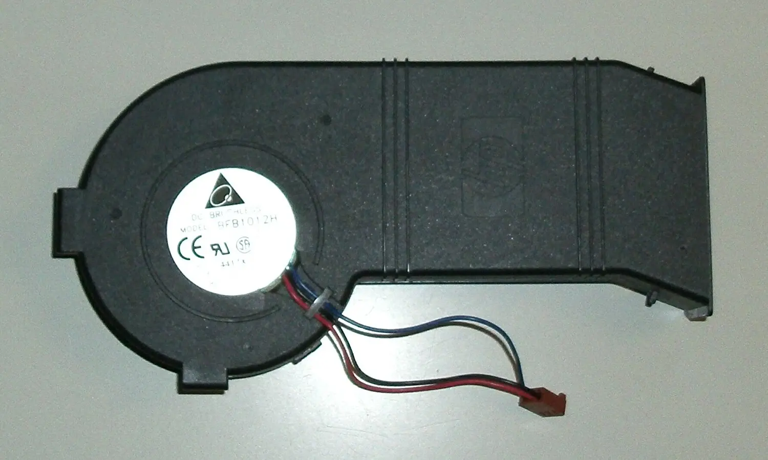 Get Quotations · HP CPU Processor Fan with Shroud D530 USDT Ultra Slim  Business PC Desktop - New -