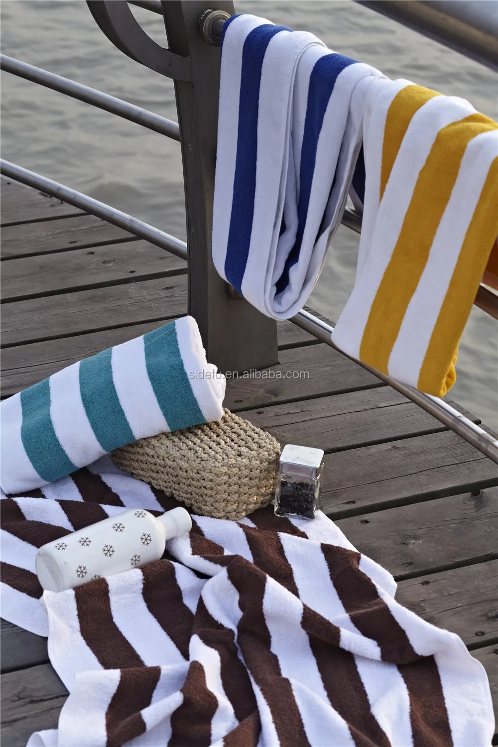White And Green Stripes 100% Cotton Hotel Bath Swimming Beach Towel
