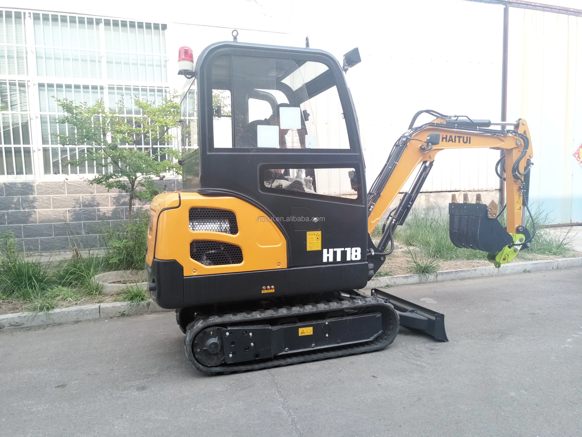 1.8ton mini excavator (10).jpg