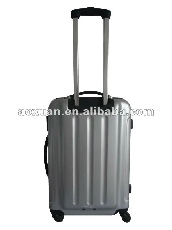 4 roller suitcase