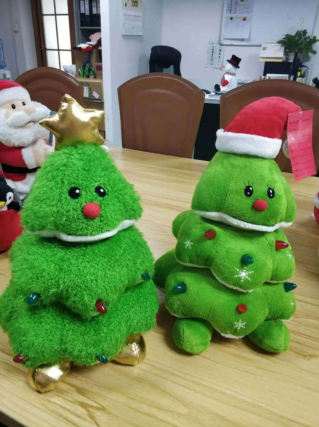 singing plush christmas tree