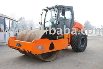 Hamm single drum soil compactor
