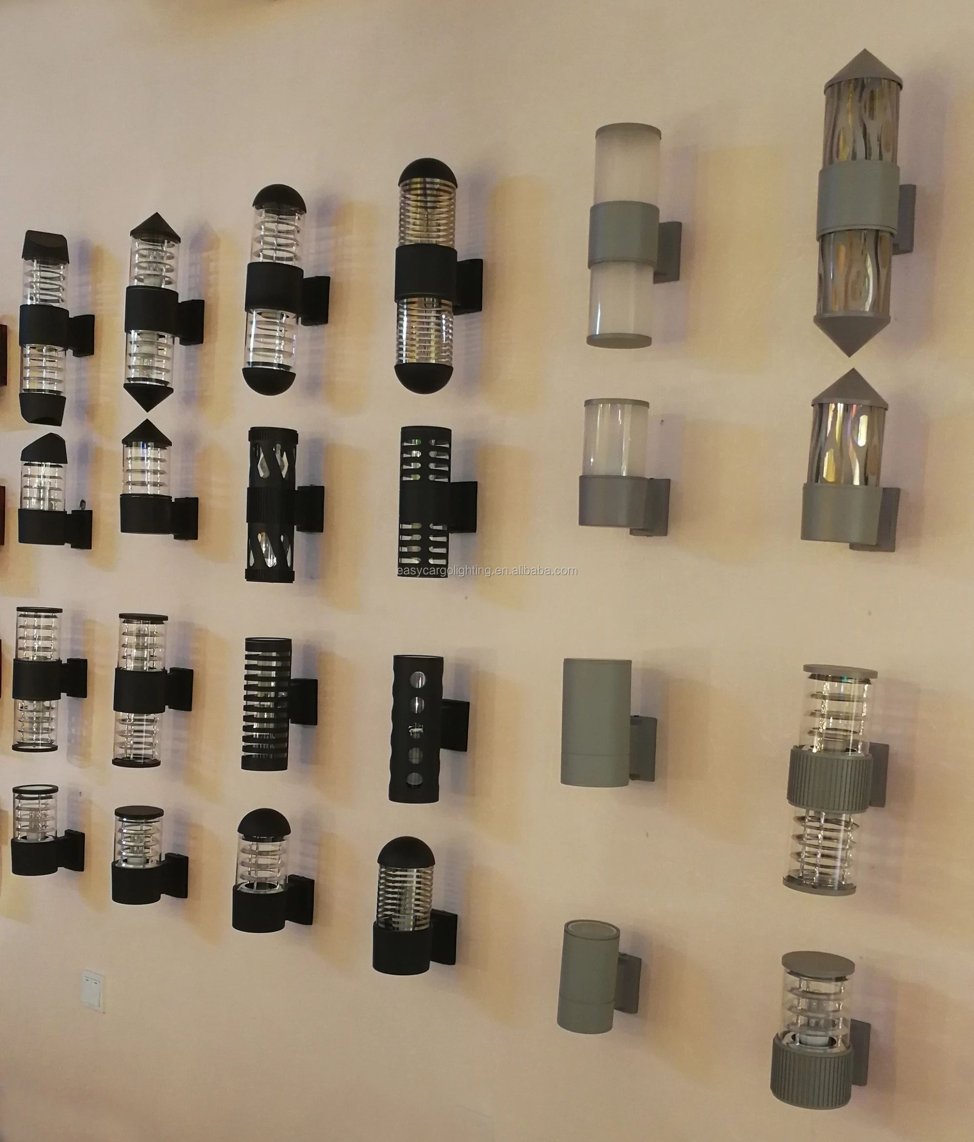 cheap wall light.jpg