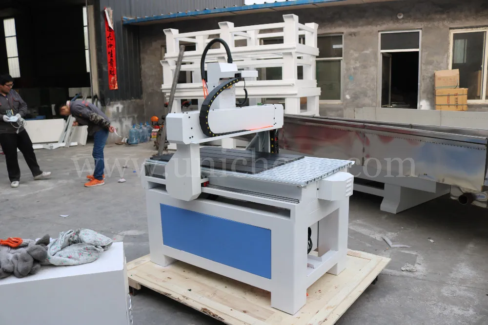 made in china mini desktop 3d cnc router 6090/woodworking cnc router