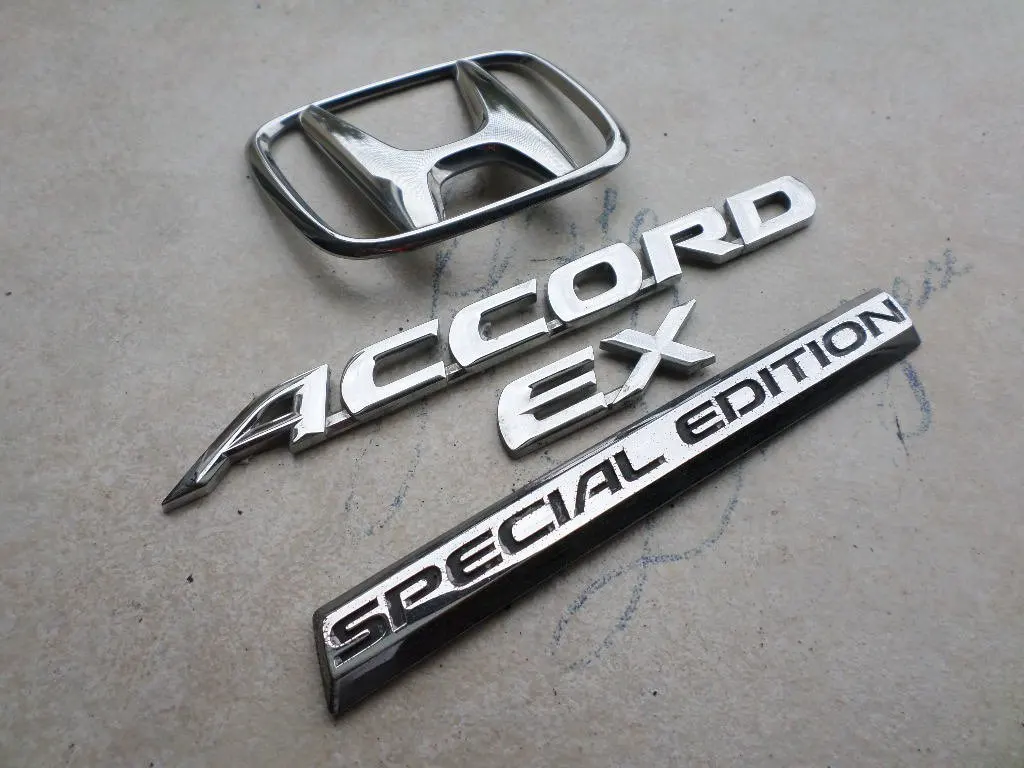 8689 HONDA ACCORD LOGO EMBLEM Emblems forskolantranan.se