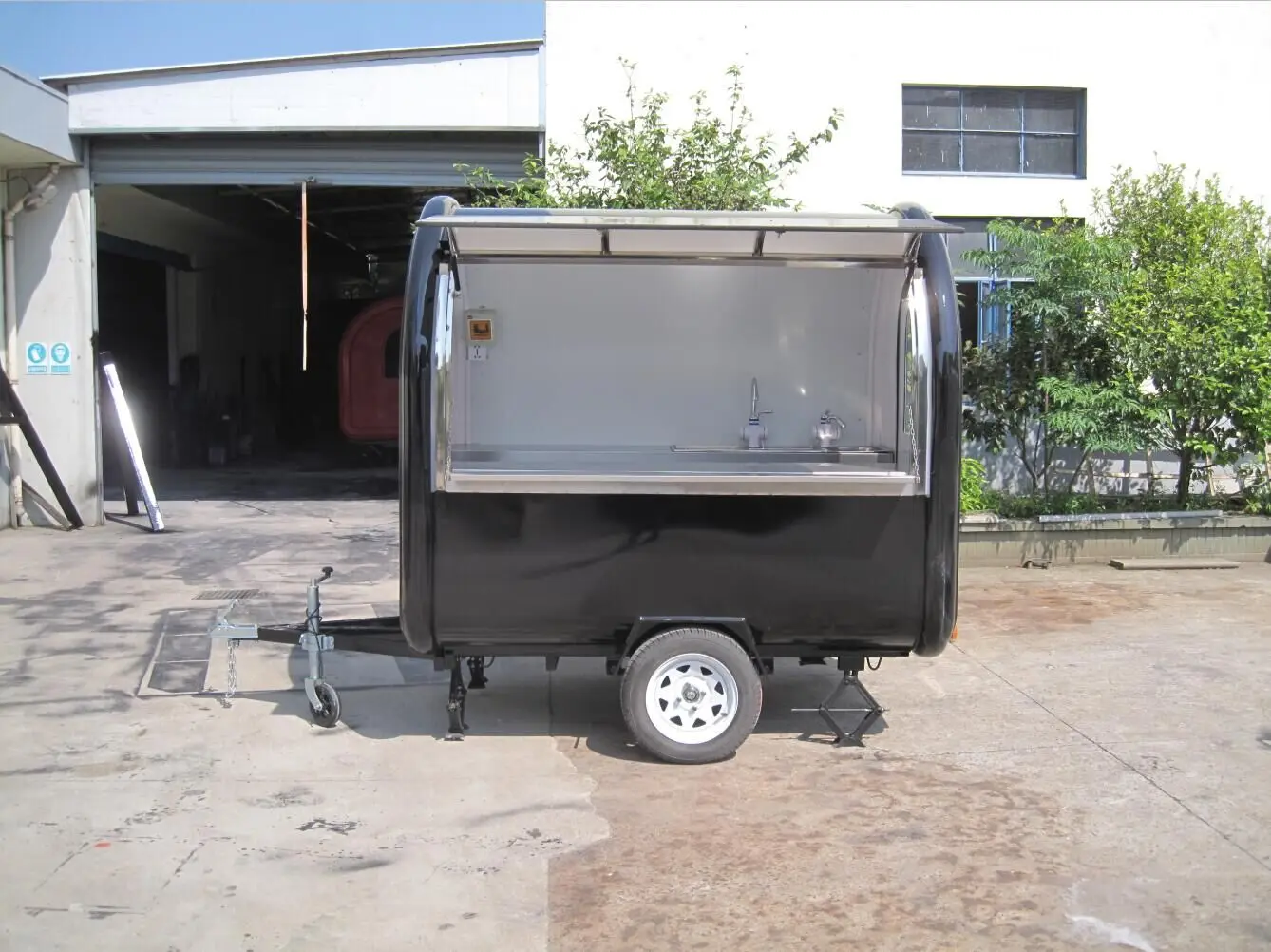 Alibaba China Food Trucks Usa/mobile Food Carts For Sale/food Truck For Sale Europe Buy China