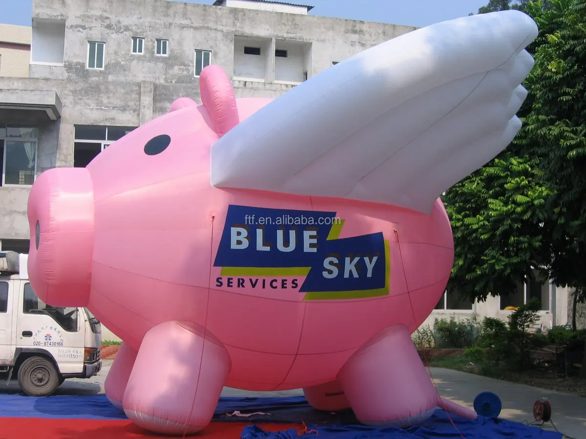 giant inflatable pig