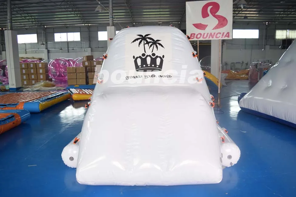 Exciting Inflatable Iceberg Float Water Toys For Pool