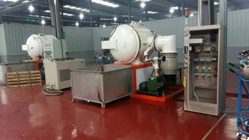 vacuum furnace -07