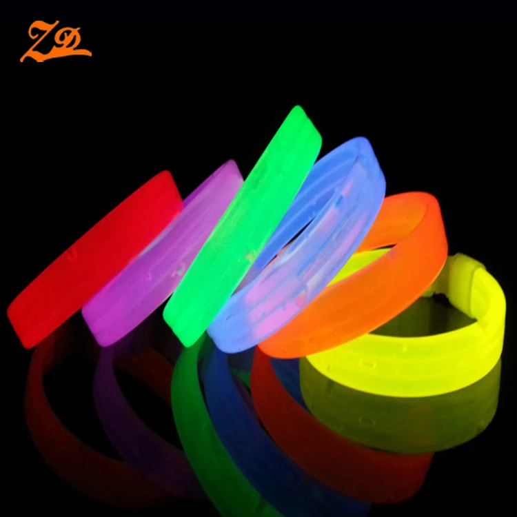 led-bracelet (2).jpg