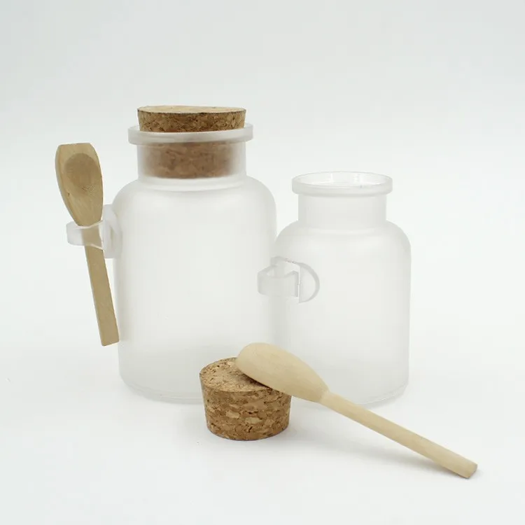Free Samples Abs Bath Salts Plastic Bottle With Wooden Lid And Spoon