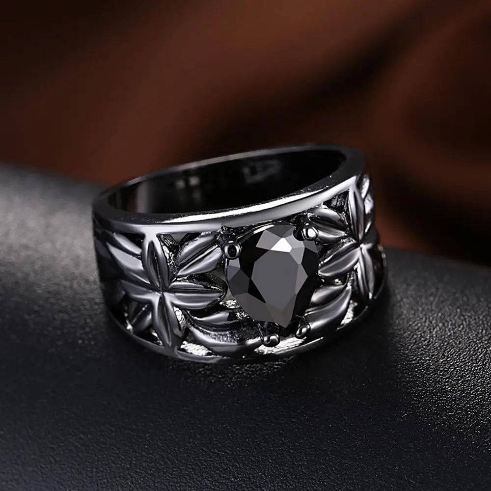 18kgp金戒指宝石水滴形祖母绿立方氧化锆承诺黑色结婚戒指