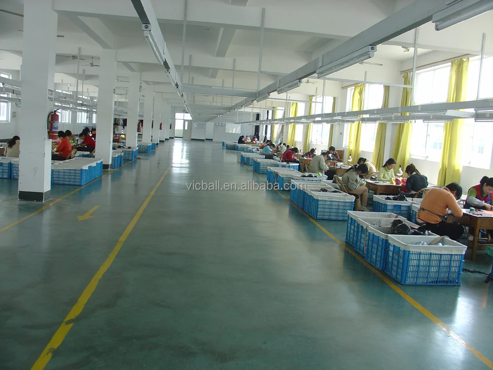 Deflated Soccer Balls Pu Material Hand Sewing Match Cheap Soccer Balls Professional Football