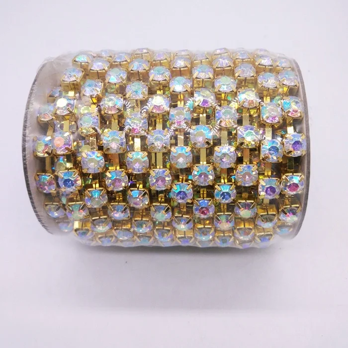 SS38 gold acrylic rhinestone cup chain.jpg