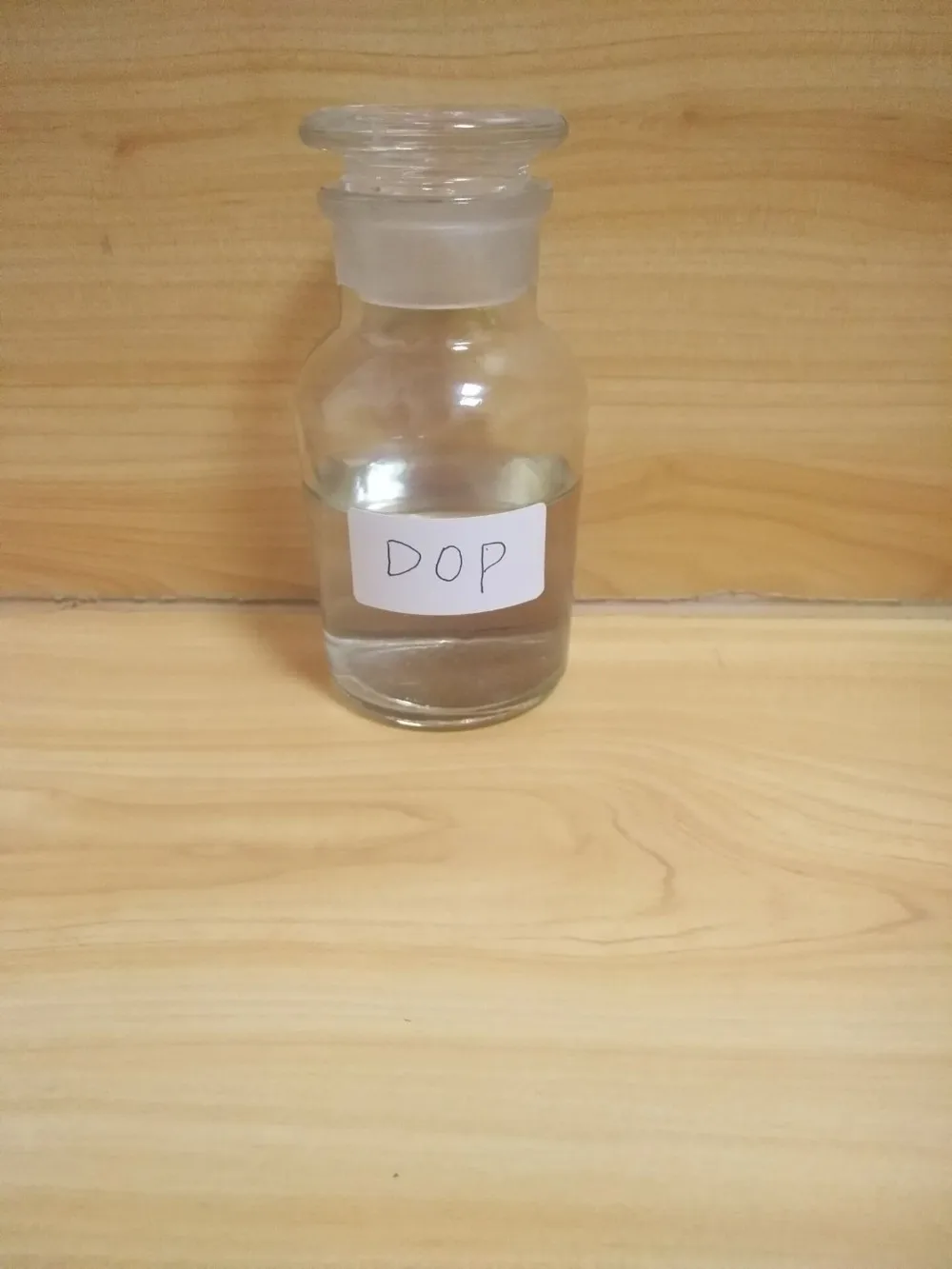 液体dioctyl 邻苯二甲酸盐 dop 油与工厂价格