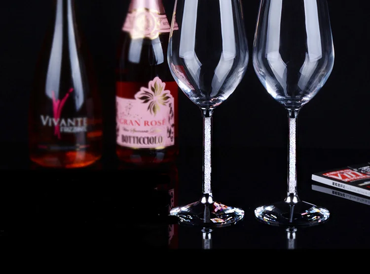clear-goblet-wine-glass-set.png