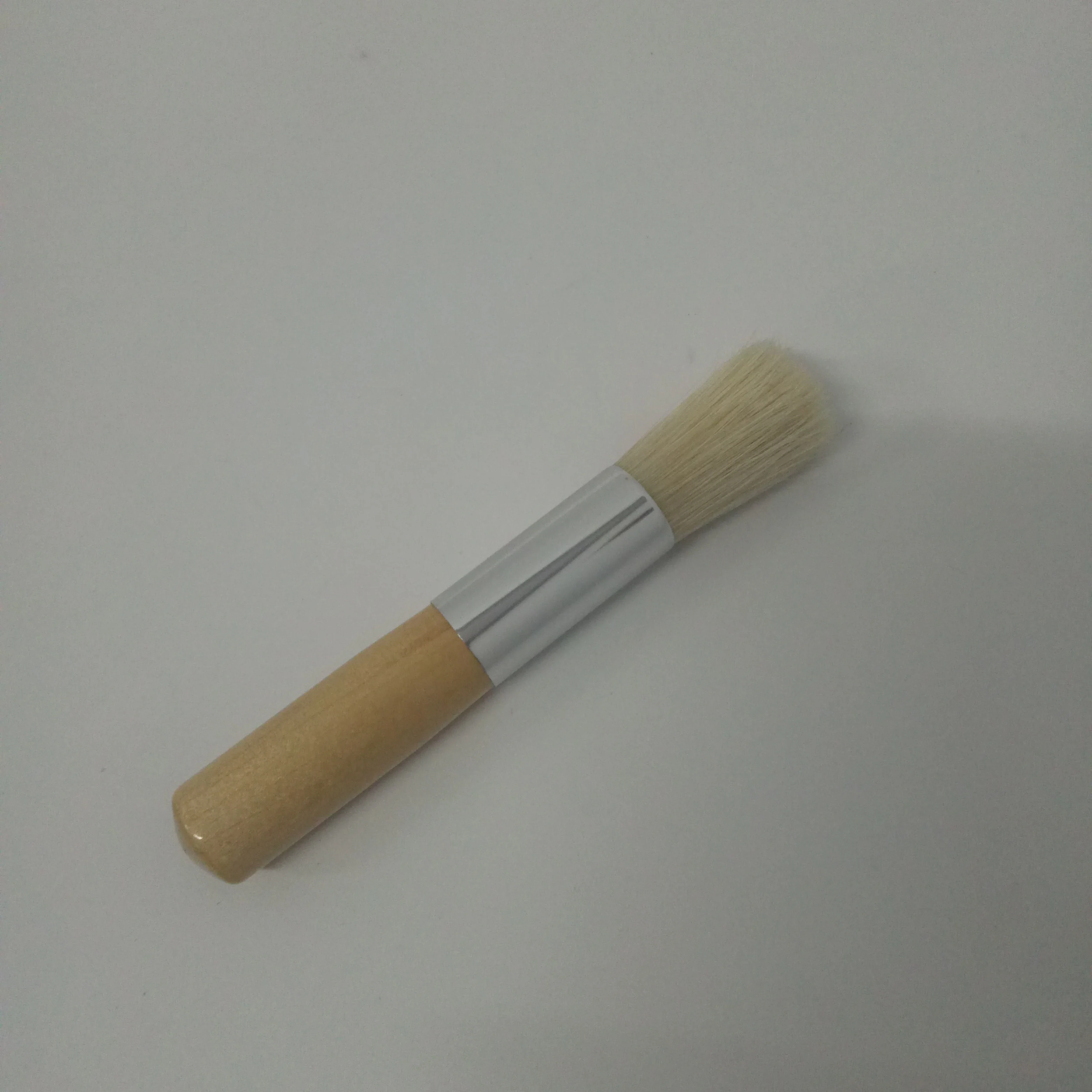 Fine Paint Brushes Are Used To Clean Computer Keyboards Buy Paint