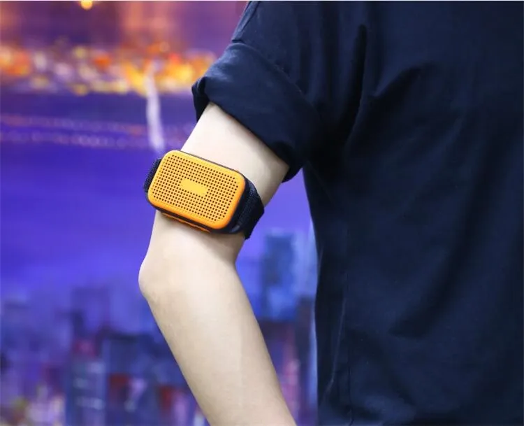 New portable arm speakers outdoor mini wireless smart speaker IPX4 waterproof speakers with FM radio self-timer music player U6 - ANKUX.COM