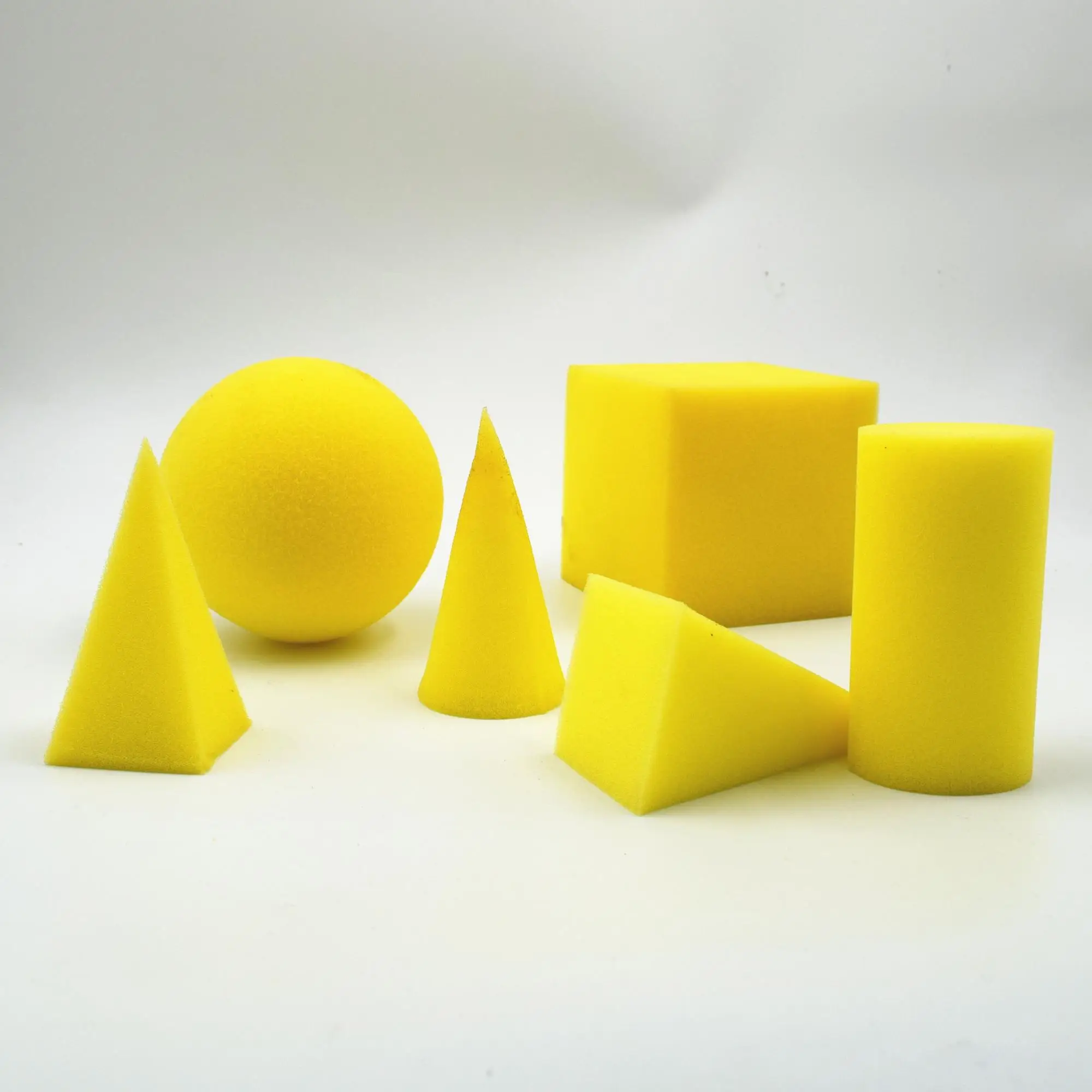 manipulite foam geometric solids
