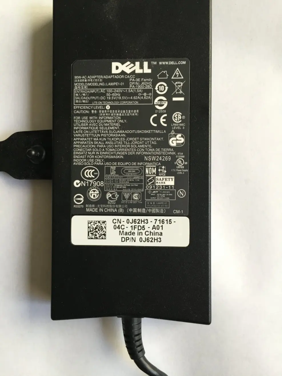 Original Dell 19.5V 4.62A 90 Watt Replacement AC Adapter for Dell Notebook