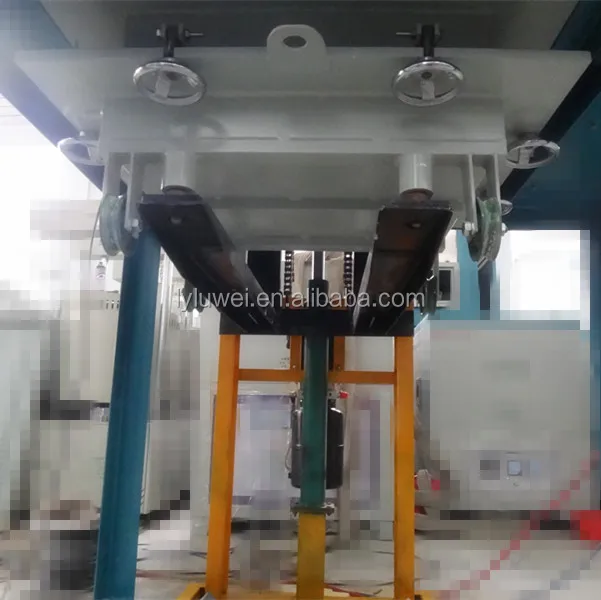 furnace bottom loading.jpg