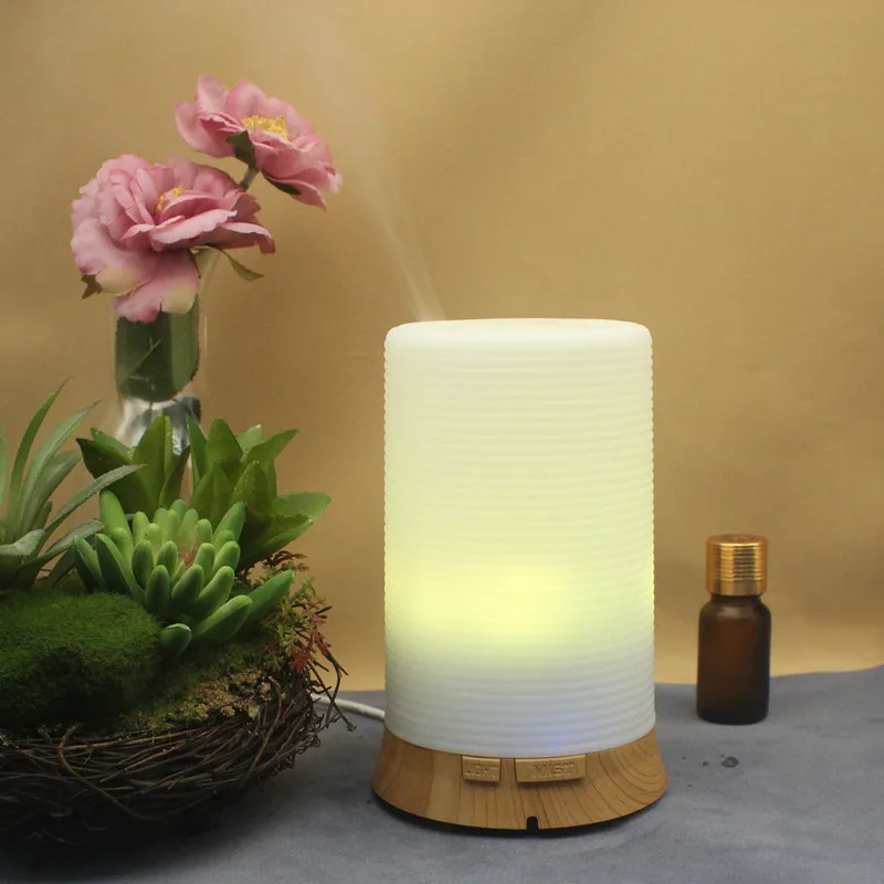 Wholesale Aroma Diffusing Essential Oils Electric Air Freshener