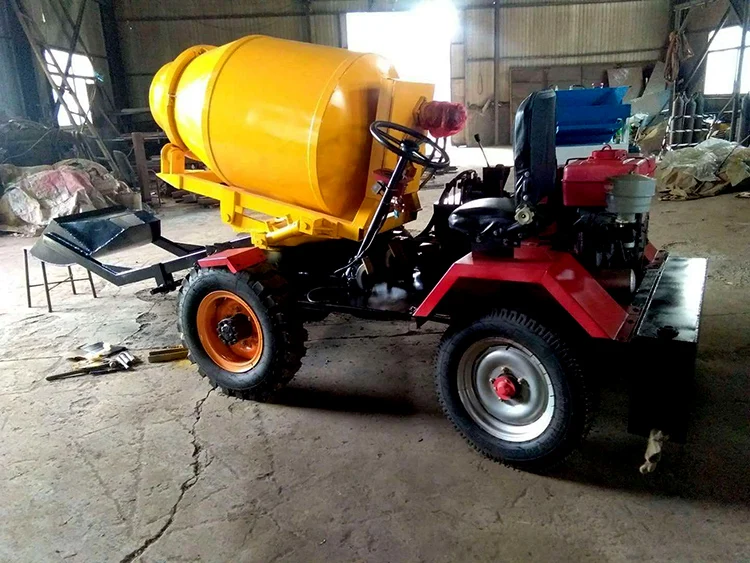 0.8cbm mini self-loading concrete mixer