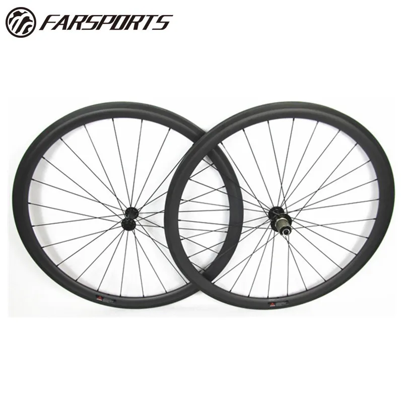 lightweight carbon wheels