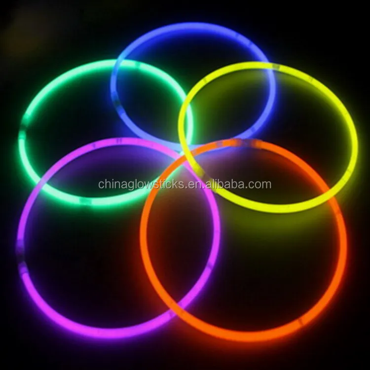 neon glow necklace