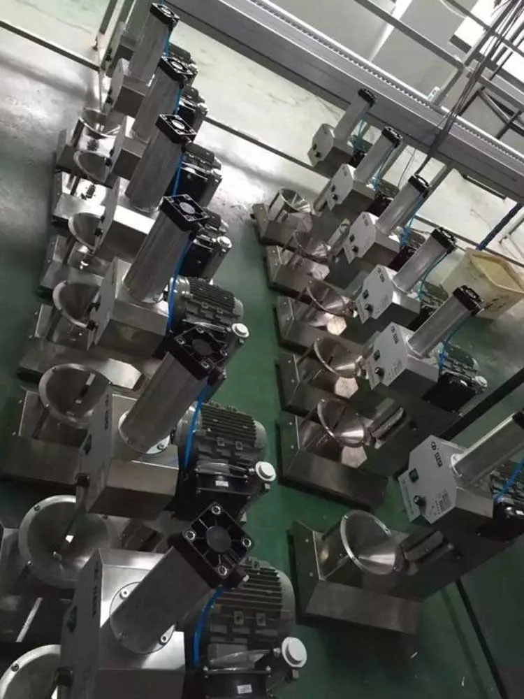 Factory direct supply stainless steel peeling machine coconut/coconut dehusking machine