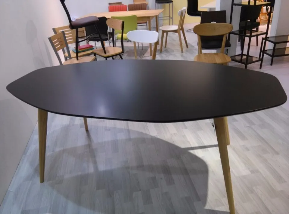 Elegante diseño de la silla de comedor escolar durable mesas de ... Diseño comedor Escolar