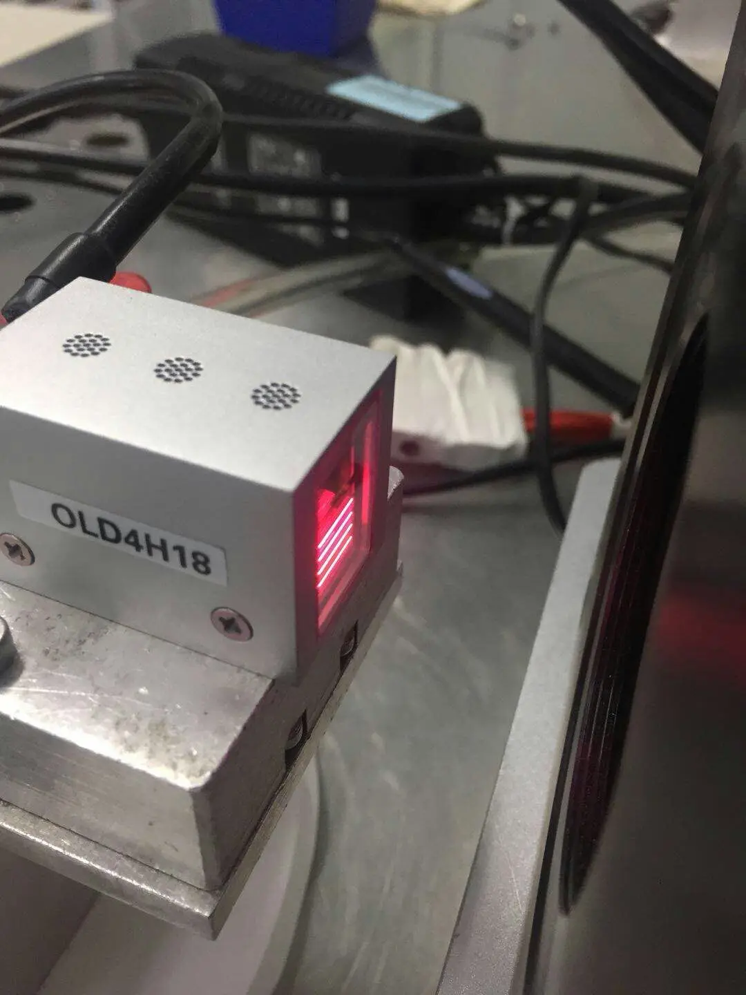 Professional 600w micro channel 808 diode laser bar for diode laser hair removal handle repair