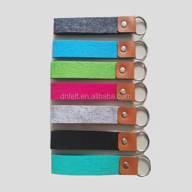 felt keychain_