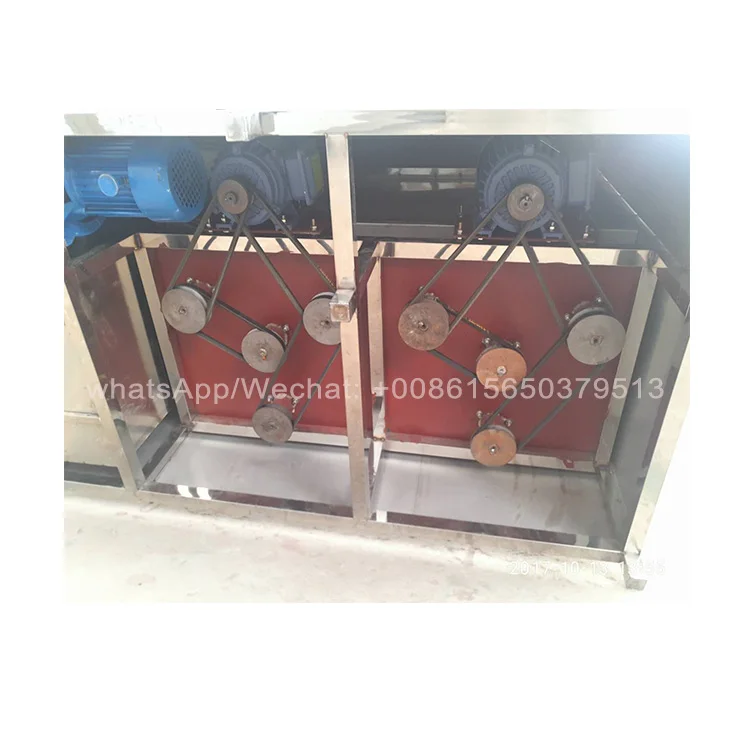 Pure Water Factory Bucket Cleaning Machine Rotary Brush Bucket Machine