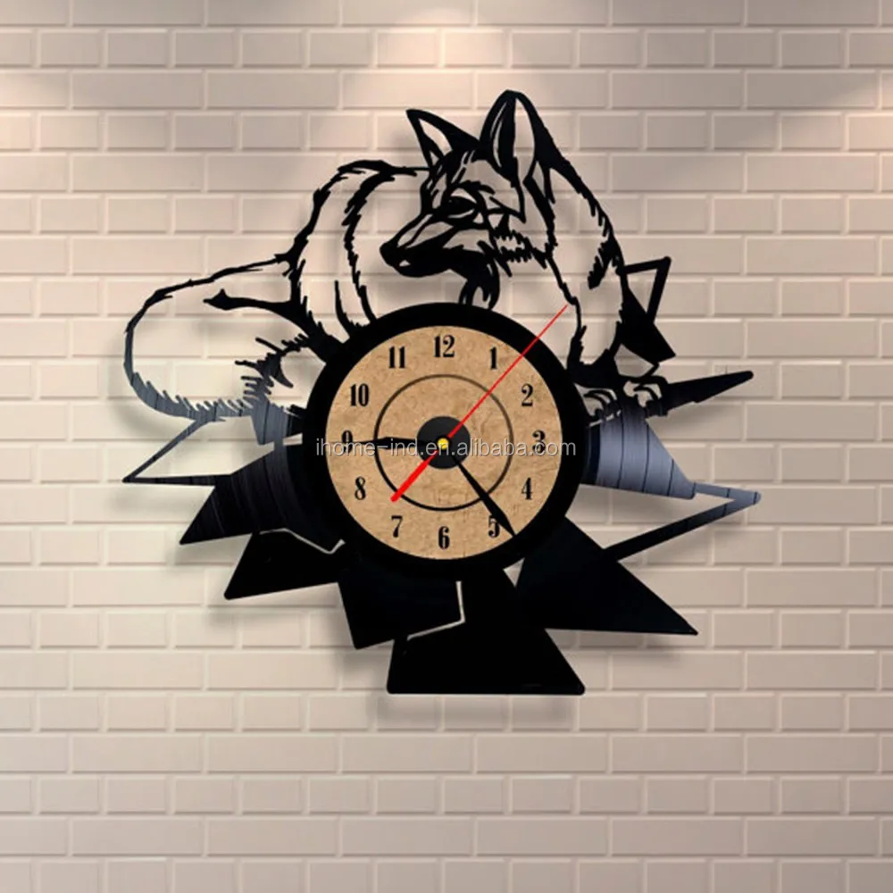 Fox clock. Часы из виниловых пластинок лиса. Умные настенные часы. Часы лиса настенные на лазере. Креативные атмосферные настенные часы.